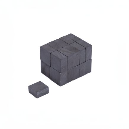 10 x 10 x 5mm dicker Y10 Ferrit-Magnet - 0,1kg Zugkraft