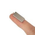 Selbstklebender 20 x 10 x 1,5mm dicker N42-Neodym-Magnet – 2kg Zugkraft
