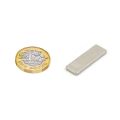 25mm x 8mm x 2mm N35-Neodym-Magnet – 2,1kg Zugkraft